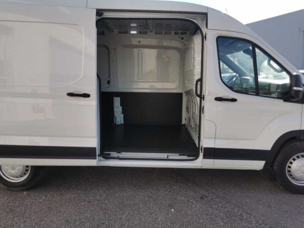 koelliker-maxus-d-deliver-9-l3h2-traz-ant-n1-sku102667