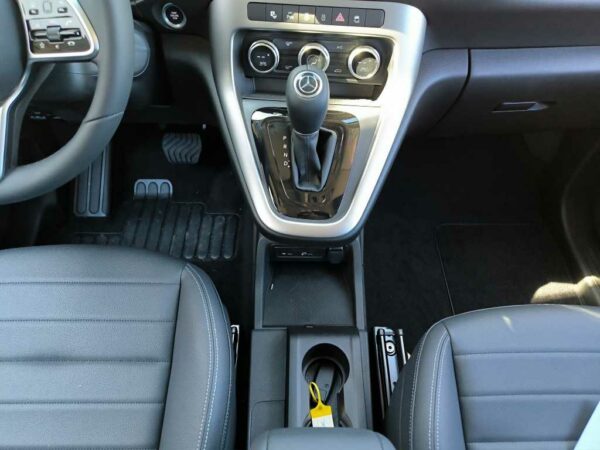 mercedes-benz-vc-classe-t-180-d-sku102950