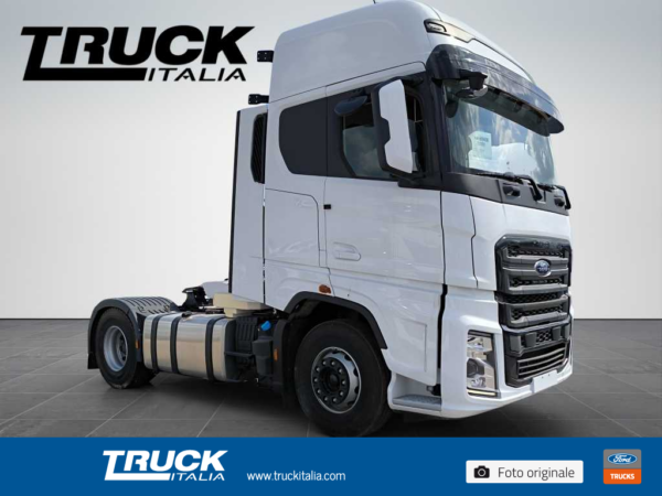f-trucks-f-max-trattore-long-range-com-pack20-mega-cab-con-ehpas-3750-mm-sku103230