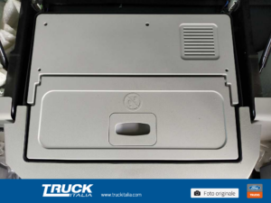 f-trucks-f-max-trattore-long-range-com-pack20-mega-cab-con-ehpas-3750-mm-sku103230