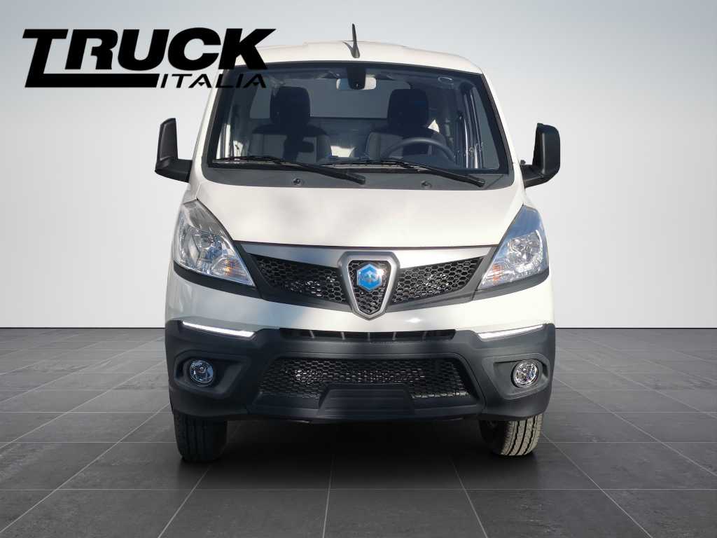 piaggio-np6-twb-chass-300-lr-lpg-top-white-sku103950