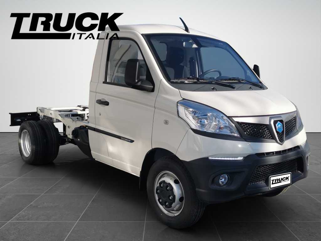 piaggio-np6-twb-chass-300-lr-lpg-top-white-sku103950
