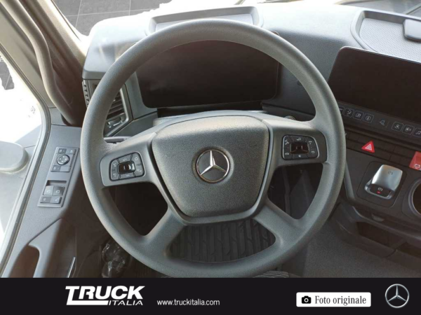 mercedes-benz-vi-actros-carro-new-2551-l-sku104105