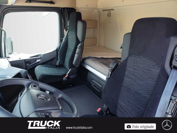mercedes-benz-vi-actros-carro-new-2551-l-sku104105