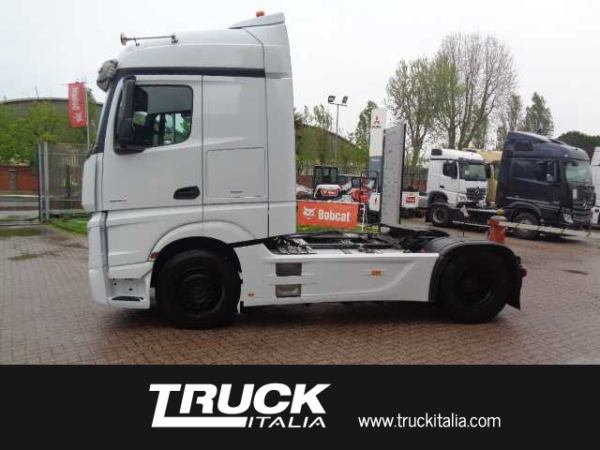 mercedes-benz-vi-actros-5-18-4x2-1845-ls-sku91077