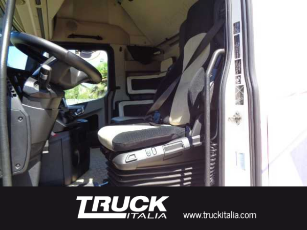 mercedes-benz-vi-actros-iv-1848-lsnr-flat-cabstrsp-25-euro-sku91794