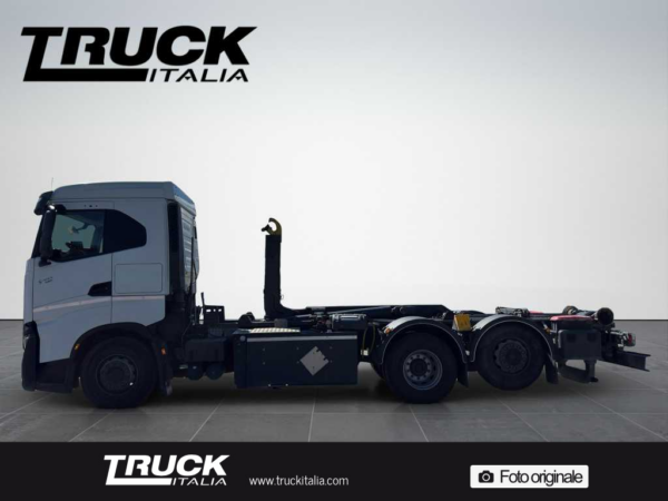 iveco-s-way-as-440-s46t-p-hi-tronix-sku91821