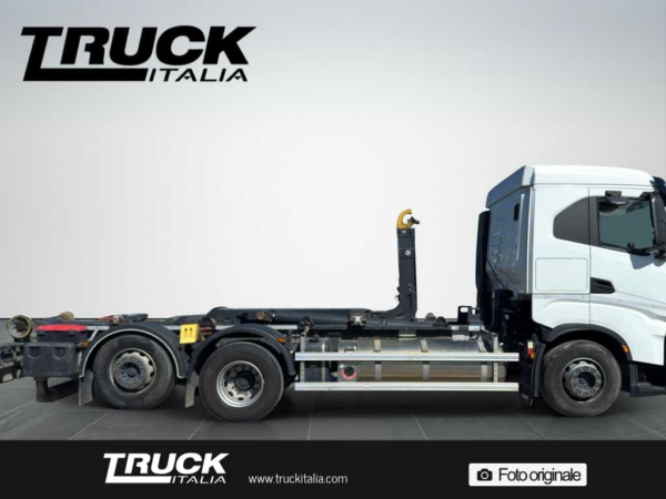 iveco-s-way-as-440-s46t-p-hi-tronix-sku91821