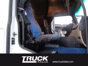 mercedes-benz-vc-actros-4-18-4x2-1845-ls-cab-clsp-23-eurovie5-sku91996