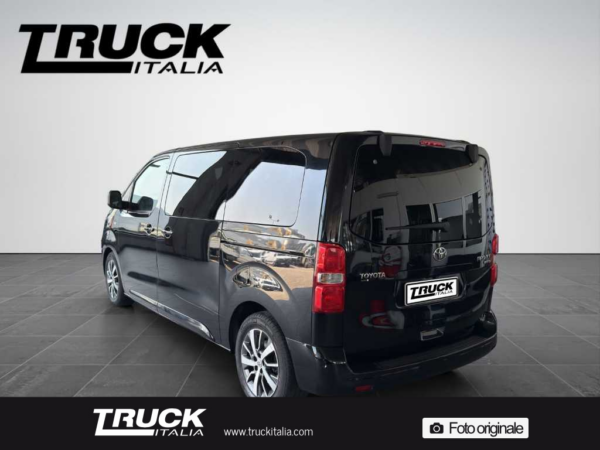 toyota-proace-ii-verso-20d-180cv-ss-l1-luxury-5p-8pti-auto-e6d-sku92103
