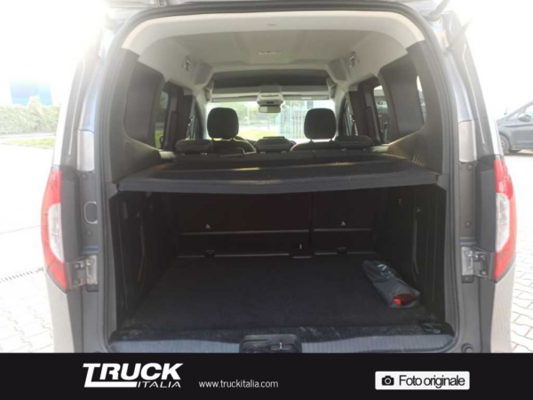 mercedes-benz-vc-classe-t-w420-eqt-long-160-executive-sku92127