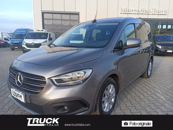 mercedes-benz-vc-classe-t-w420-eqt-long-160-executive-sku92127