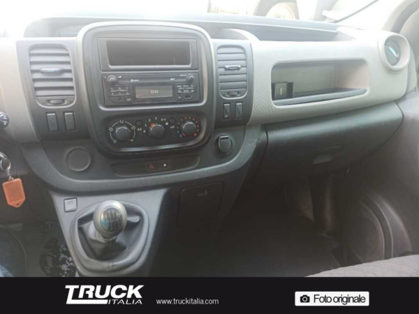 renault-trafic-iii-27-e5-2014-t27-16-dci-115cv-l1h1-e5b-sku92240