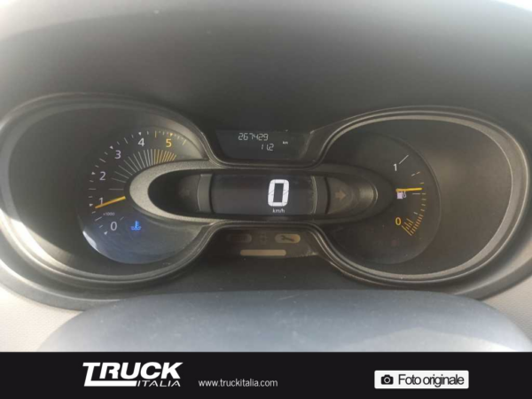 renault-trafic-iii-27-e5-2014-t27-16-dci-115cv-l1h1-e5b-sku92240