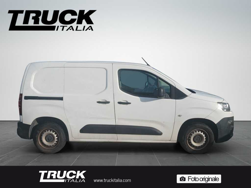 citroen-berlingo-iii-van-m-16-bluehdi-100cv-ss-club-3pti-sku92486