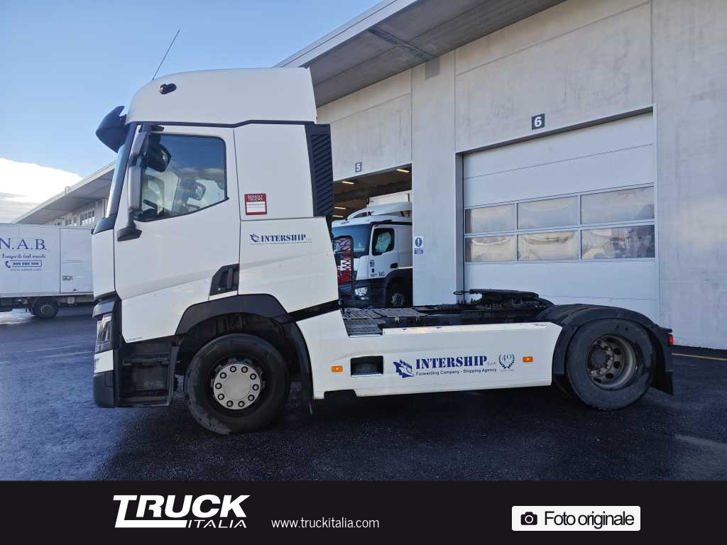 renault-vi-t-cab-25m-18-460cv-e6-sku92747