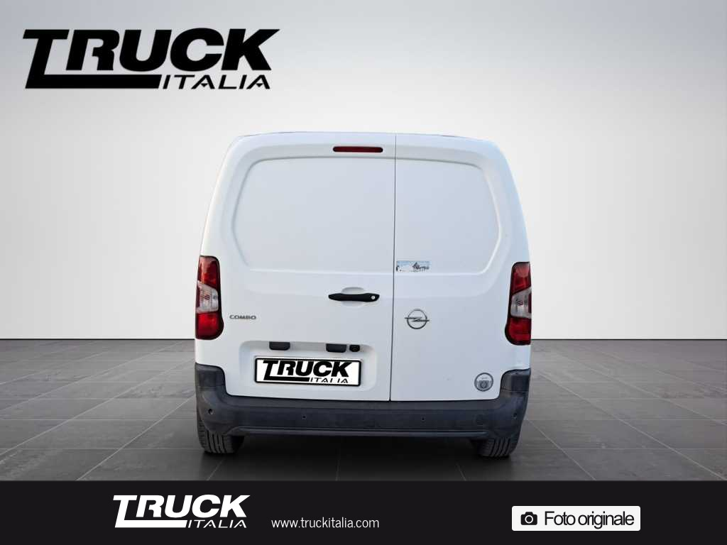 opel-combo-iv-cargo-16d-100cv-edition-ss-l1h1-mt5-e61-sku92788
