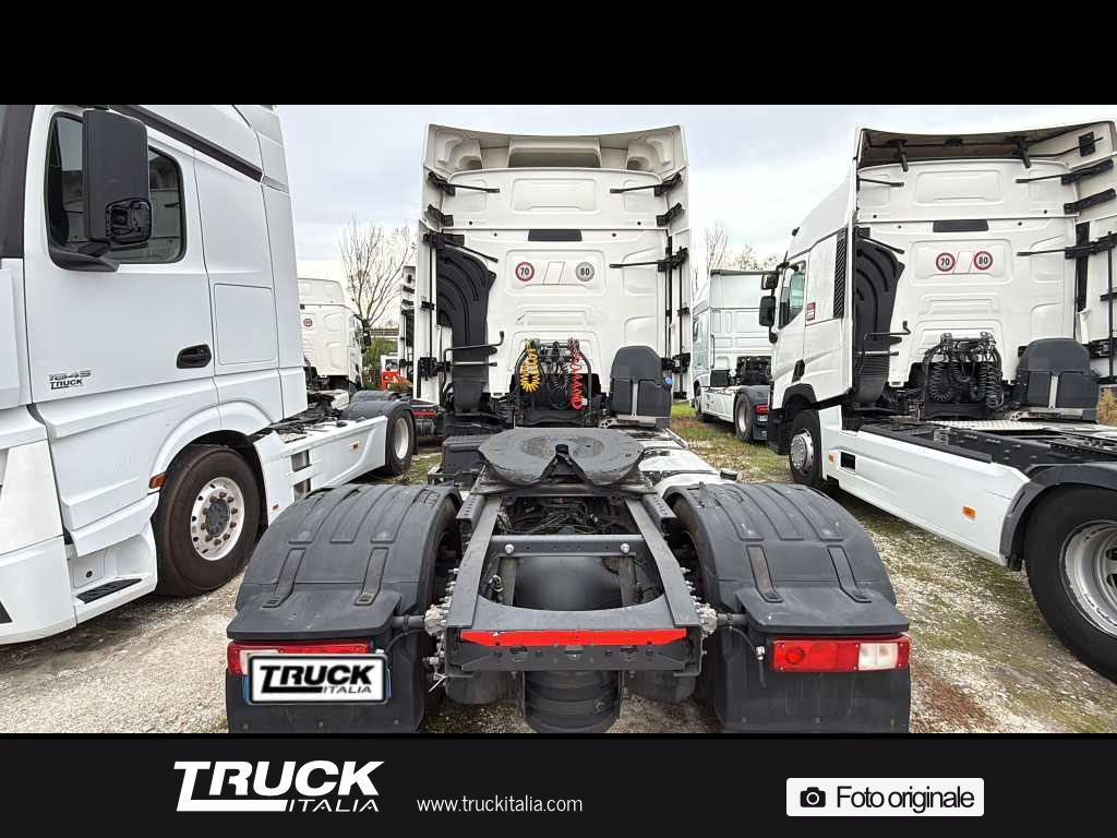 renault-vi-t-18-460cv-evi-sku92793