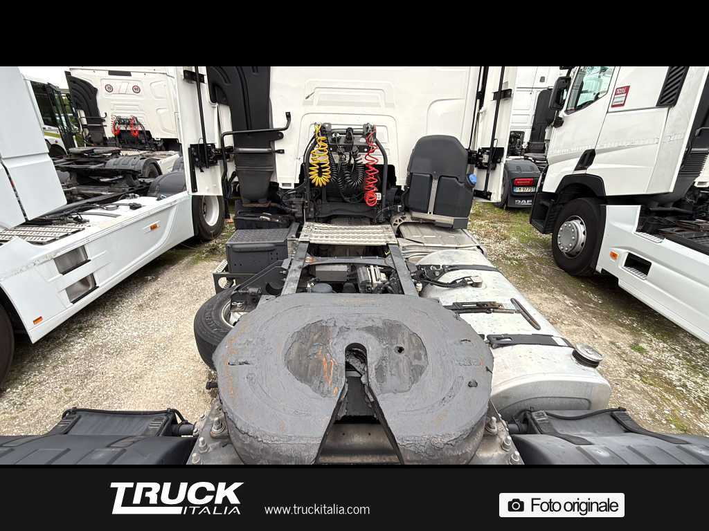 renault-vi-t-18-460cv-evi-sku92793