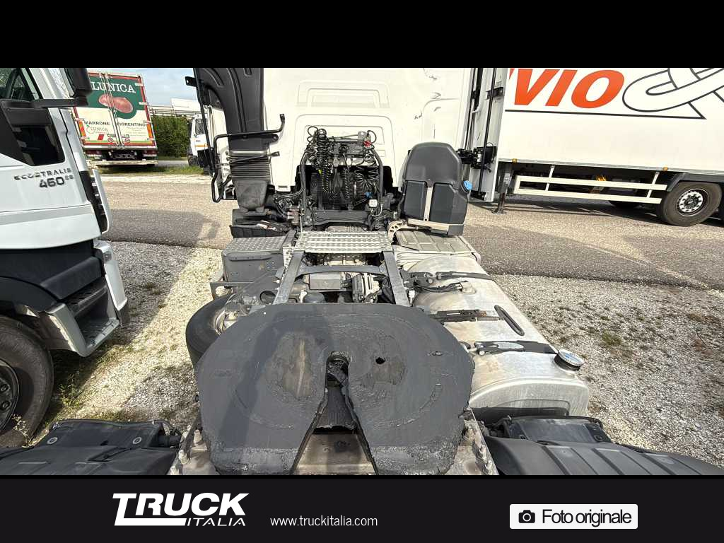 renault-vi-t-18-460cv-evi-sku92810