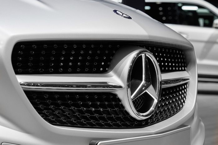 mercedes-benz best global brands 2019