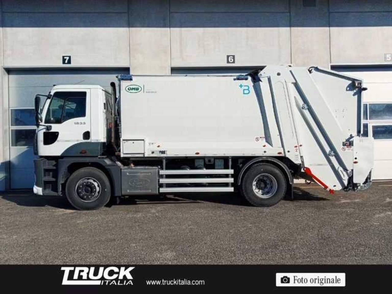 Ford Legacy Road 1833 allestimento COMPATTATORE OMB TECNOLOGY SPA