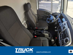 Alternative view of Ford Legacy Road 1833 allestimento GANCIO SCARRABILE MEC BTE SPA